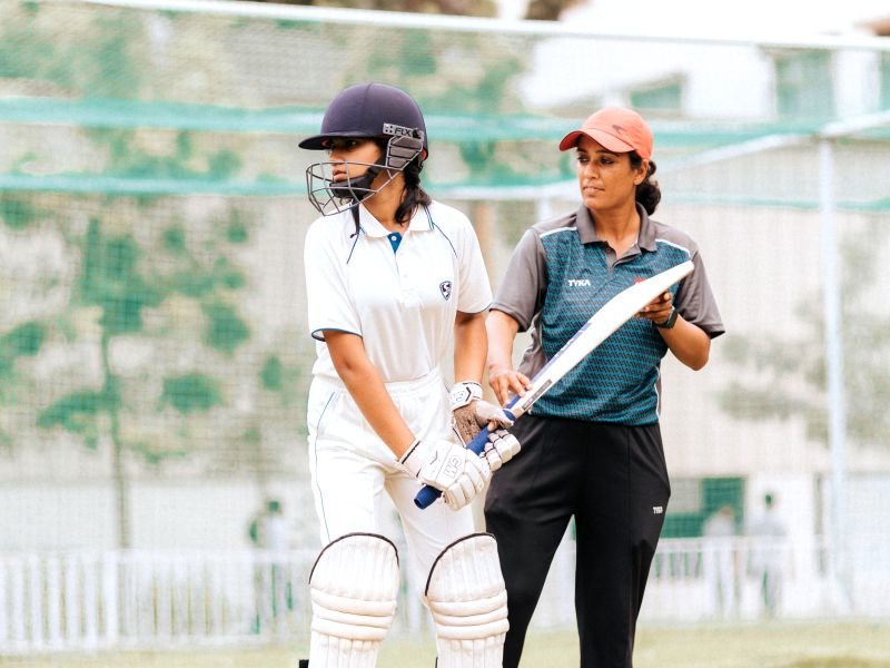 Silver Oaks Student Playing cricket 4X3
